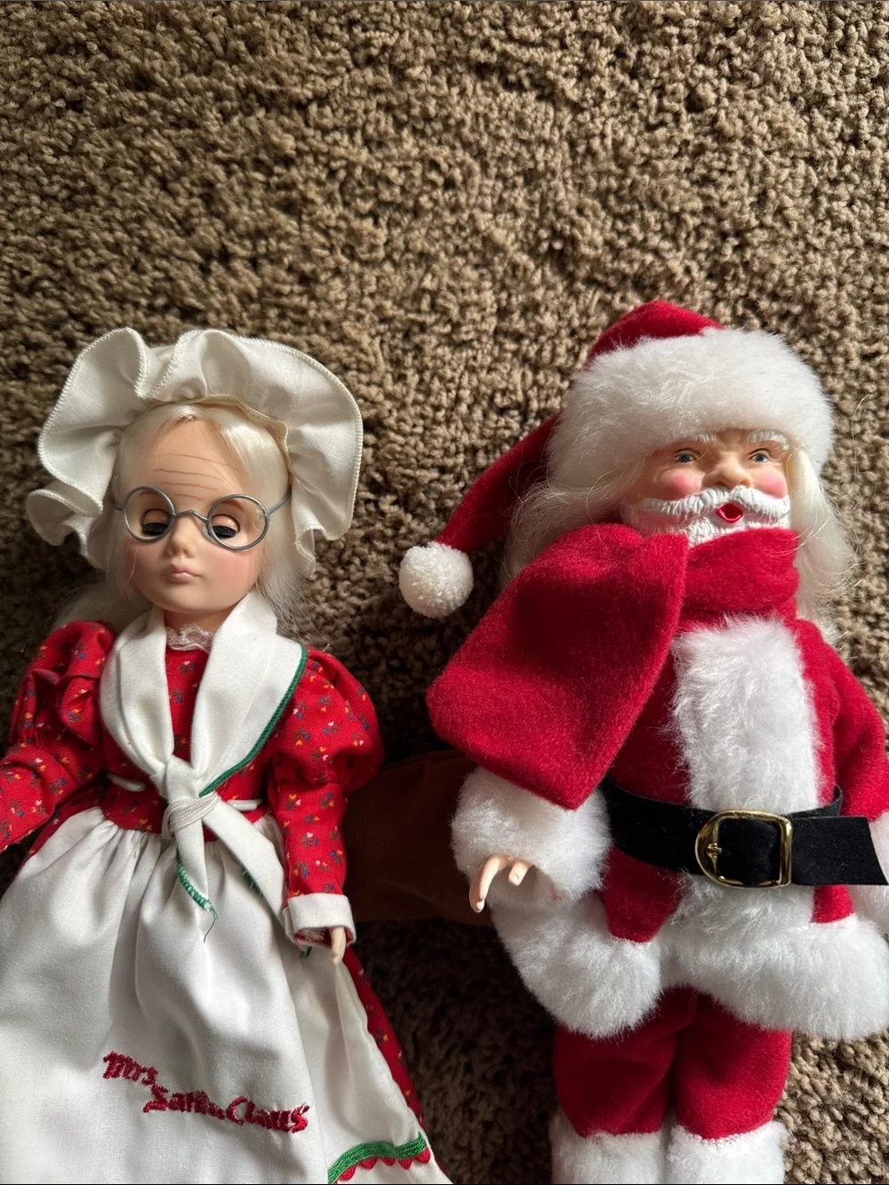 EFFANBEE Santa & Mrs. Claus - Storybook Collector Doll Set - Vintage 80s